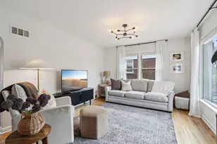 3042 N 88th St, Milwaukee, WI 53222 - Photo 6