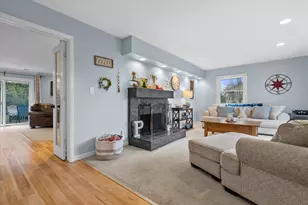 12640 W Wilbur Dr, New Berlin, WI 53151 - Photo 10