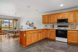 1075 Lauderdale -, Onalaska, WI 54650 - Photo 14