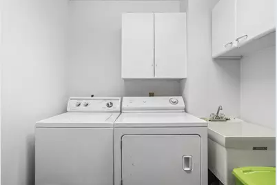 1075  Lauderdale -, Onalaska, WI 54650 - Photo 16