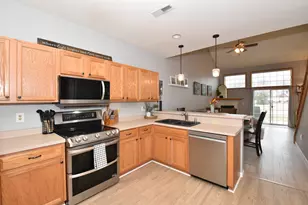 2424 Fox River Pkwy, Waukesha, WI 53189 - Photo 6