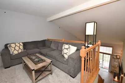 2424  Fox River Pkwy #F, Waukesha, WI 53189 - Photo 16