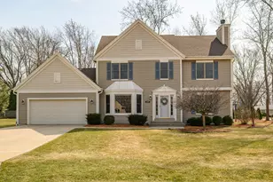 4195 W Squire Ave, Greenfield, WI 53221 - Photo 1