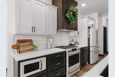 3104  Sandy Ridge Dr, Two Rivers, WI 54241 - Photo 12