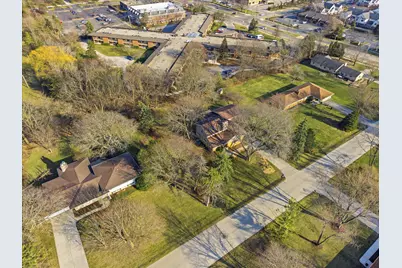 2340  Alta Louise Pkwy, Brookfield, WI 53045 - Photo 62