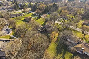 2340 Alta Louise Pkwy, Brookfield, WI 53045 - Photo 64