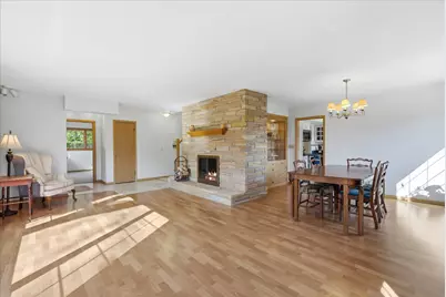 2340  Alta Louise Pkwy, Brookfield, WI 53045 - Photo 28