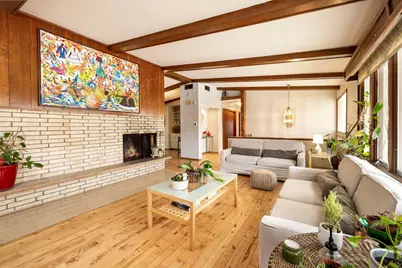 6644  Columbus Dr, Middleton, WI 53562 - Photo 2