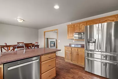 153  Yacoub Ln, Fond du Lac, WI 54935 - Photo 12