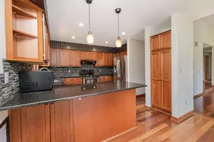 S32W31809 Squire Ct, Genesee, WI 53189 - Photo 10