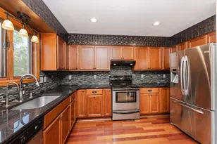 S32W31809 Squire Ct, Genesee, WI 53189 - Photo 8