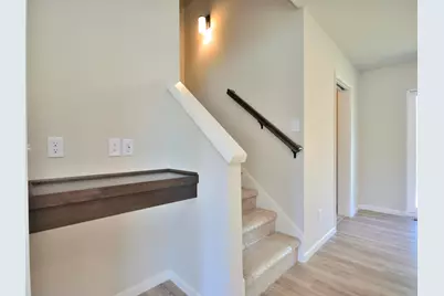 704  5 Mile Rd, Racine, WI 53402 - Photo 14
