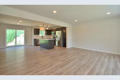 704  5 Mile Rd, Racine, WI 53402 - Photo 4