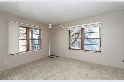 212 S Golden Lake Ln, Summit, WI 53066 - Photo 20