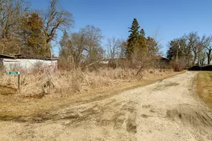 212 S Golden Lake Ln, Summit, WI 53066 - Photo 40