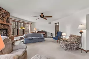 W275S4411 Green Country Rd, Waukesha, WI 53189 - Photo 4