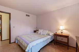 W275S4411 Green Country Rd, Waukesha, WI 53189 - Photo 18