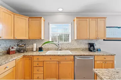 1833  La Belle Springs Ln, Oconomowoc, WI 53066 - Photo 4