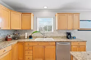 1833 La Belle Springs Ln, Oconomowoc, WI 53066 - Photo 4