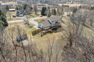 3256 Evergreen Ct, Richfield, WI 53076 - Photo 54