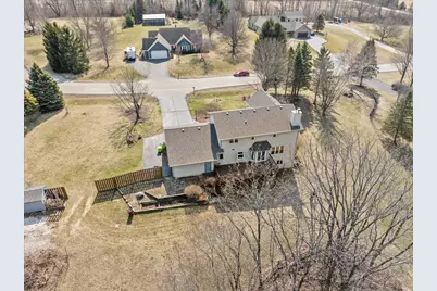 3256  Evergreen Ct, Richfield, WI 53076 - Photo 52