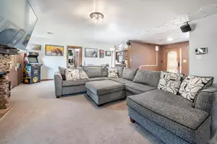 8427 N 64th St, Brown Deer, WI 53223 - Photo 6