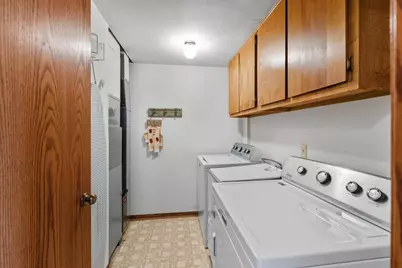 6461 S Crabapple Ct #2, Oak Creek, WI 53154 - Photo 22