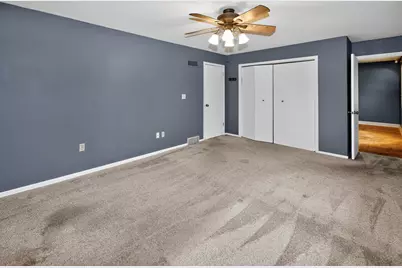 6950 N Green Bay Ave, Glendale, WI 53209 - Photo 22