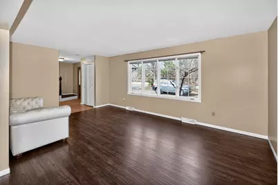 6950 N Green Bay Ave, Glendale, WI 53209 - Photo 14