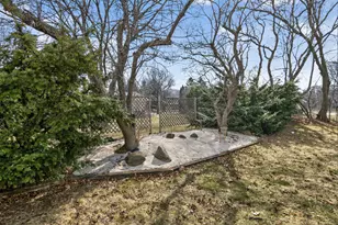 6950 N Green Bay Ave, Glendale, WI 53209 - Photo 42