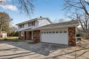 6950 N Green Bay Ave, Glendale, WI 53209 - Photo 38