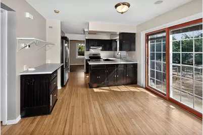 6950 N Green Bay Ave, Glendale, WI 53209 - Photo 6