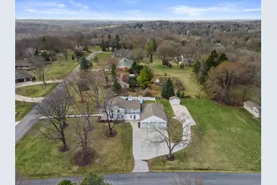 17730  Greenbrier Dr, Brookfield, WI 53045 - Photo 74