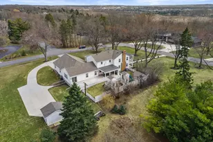 17730 Greenbrier Dr, Brookfield, WI 53045 - Photo 4