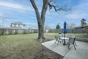 1110 Harmony Dr, Racine, WI 53402 - Photo 32