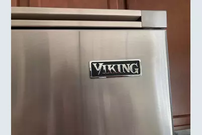 140 N Wild Flower Ln, Elkhorn, WI 53121 - Photo 8