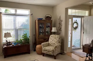 140 N Wild Flower Ln, Elkhorn, WI 53121 - Photo 4