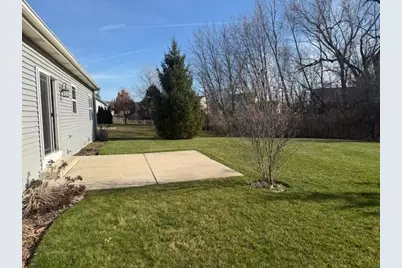 140 N Wild Flower Ln, Elkhorn, WI 53121 - Photo 24