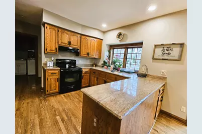 4176  Meadowlark Ln, Richfield, WI 53033 - Photo 38