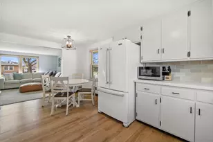 2424 24th St, Kenosha, WI 53140 - Photo 10