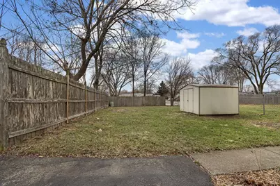 1407  87th Pl, Kenosha, WI 53143 - Photo 16