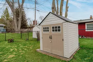 5623 Bentwood Ln, Greendale, WI 53129 - Photo 28