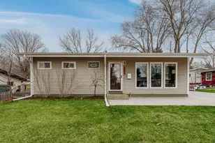 5623 Bentwood Ln, Greendale, WI 53129 - Photo 22