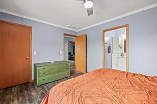 1157 Bluestem Ct, Elkhorn, WI 53121 - Photo 14