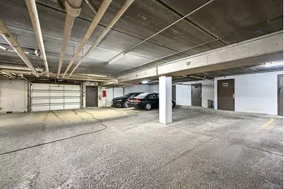 2200 W Good Hope Rd #117, Glendale, WI 53209 - Photo 10