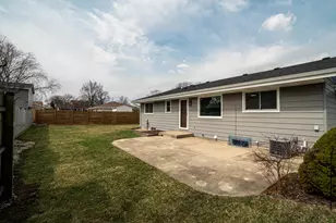 6111 69th St, Kenosha, WI 53142 - Photo 32