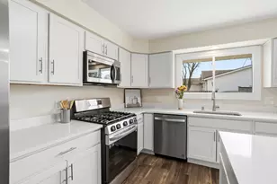 6111 69th St, Kenosha, WI 53142 - Photo 12