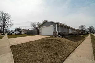 6111 69th St, Kenosha, WI 53142 - Photo 36