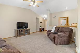 N7996 Woody Ln, Ixonia, WI 53036 - Photo 16