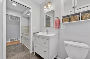 4604 W Dunwood Rd, Brown Deer, WI 53223 - Photo 12